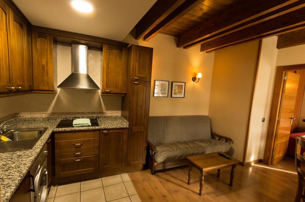 Apartamentos Casa Lavedan Tramacastilla de Tena Exterior foto
